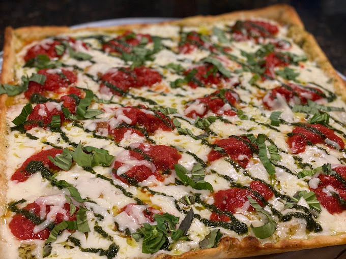 Frank's Pizza Manville